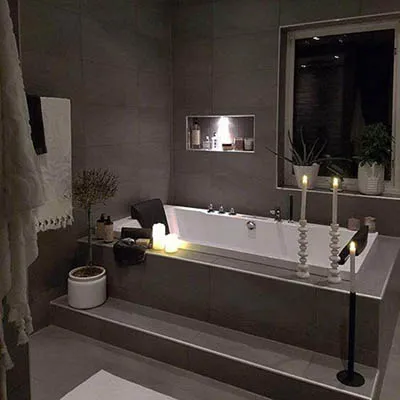 bathroom and candles